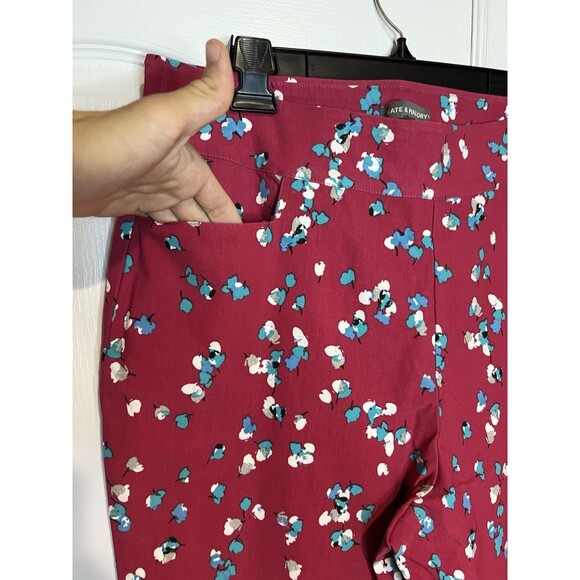 Kate & Mallory Pants Red Print Stretch Canvas Pull On Tapered Leg Plus XL New - Picture 2 of 8